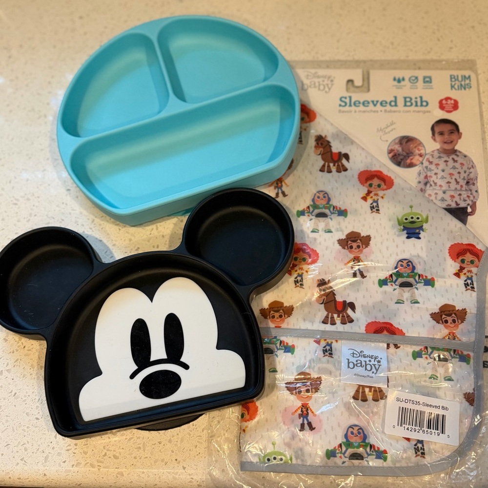 Bumkins Disney Mickey Mouse Plate and Toy Story Bib